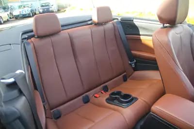 BMW Serie 2 — Miniature 12