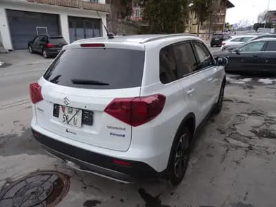 Suzuki Vitara — Miniature 9