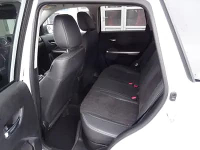 Suzuki Vitara — intérieur