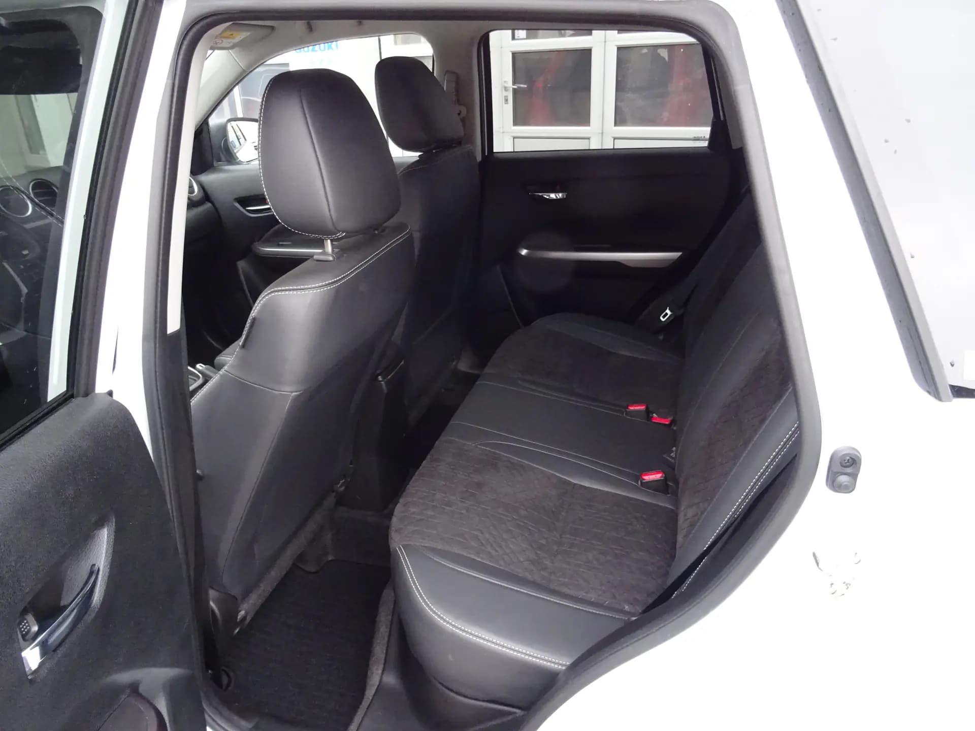 Suzuki Vitara 2023 occasion Davos Platz — 4