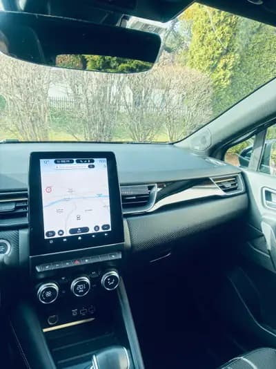 Renault Captur E-Tech — Miniature 11