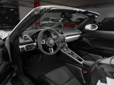 Porsche 718 Boxster Spyder — Miniature 8