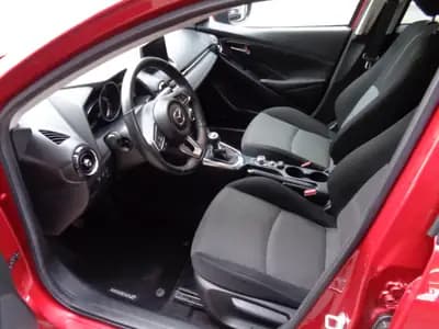 Mazda Mazda2 — tableau de bord