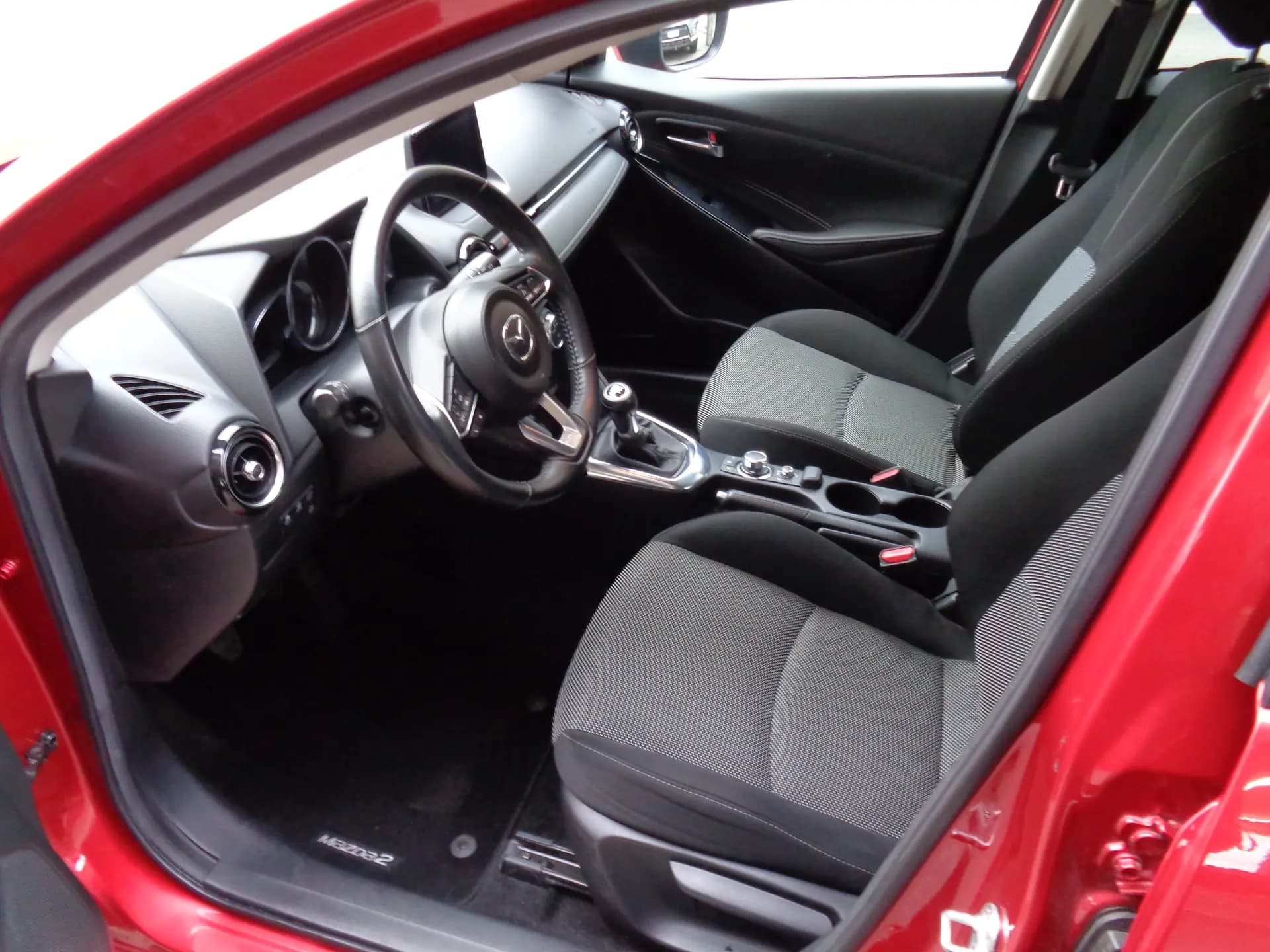 Mazda Mazda2 2018 occasion Reutigen — 5