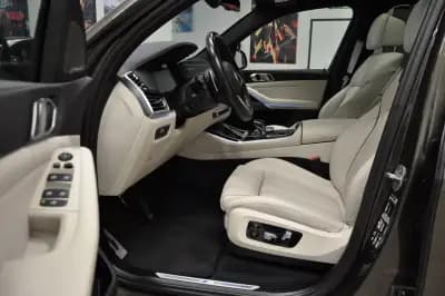 BMW X5 M Sport — arrière