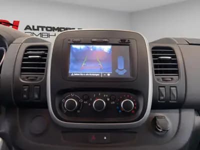 Renault Trafic — Thumbnail 10