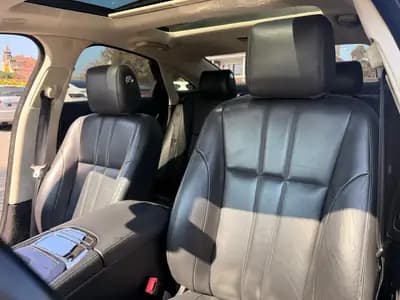 Jaguar XJ Portfolio — Thumbnail 9