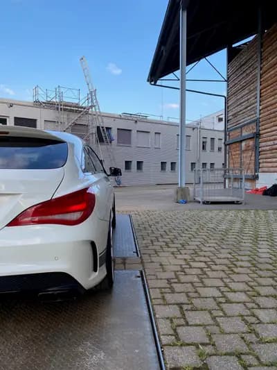 Mercedes-Benz CLA 45 AMG Shooting Brake — Performance 360 ch, 4Matic intégral — Thumbnail 7