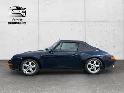 Porsche 911 Carrera 4 Cabriolet — Roadster légendaire 1995, transmission intégrale et toile — detail