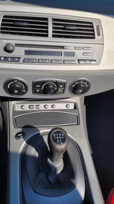 BMW Z4 2.5i Roadster 2005 — Cabriolet sportif reconditionné, cuir rouge chauffant — Thumbnail 7