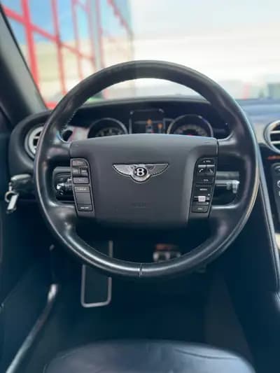 Bentley Continental Flying Spur 6.0 — Berline de luxe britannique, 114'000 km, sans accident — Thumbnail 16