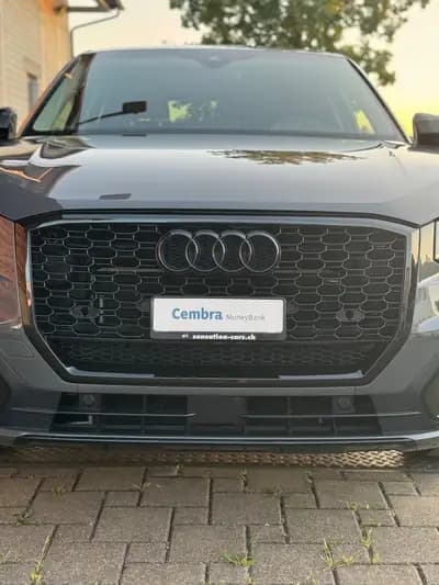 Audi Q2 1.4 TFSI Sport S-tronic — SUV urbain dynamique, entretien inclus — interior