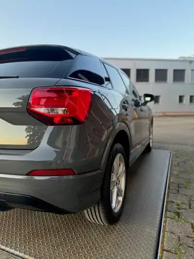 Audi Q2 1.4 TFSI Sport S-tronic — SUV urbain dynamique, entretien inclus — Thumbnail 16
