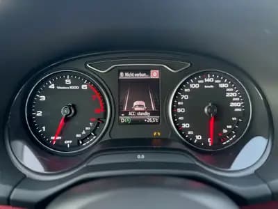 Audi Q2 1.4 TFSI Sport S-tronic — SUV urbain dynamique, entretien inclus — Thumbnail 22