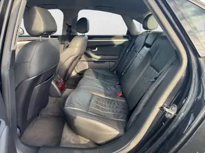 Audi A8 4.2 Quattro — Berline de prestige, 349 ch et transmission intégrale — Miniatur 11
