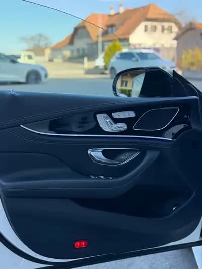 Mercedes-AMG GT 43 4Matic+ — Coupé sportif hybride, 89'000 km seulement — Thumbnail 16