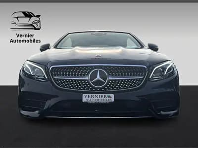 Mercedes-Benz E 300 Cabriolet AMG Line — Décapotable sportive, 245 ch et moins de 90 000 km — Heckansicht