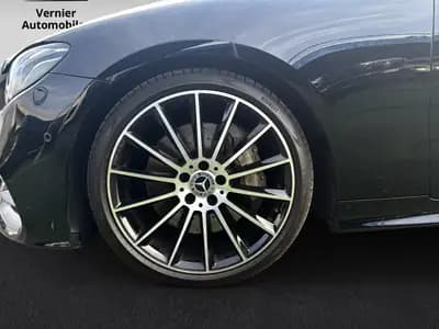 Mercedes-Benz E 300 Cabriolet AMG Line — Décapotable sportive, 245 ch et moins de 90 000 km — Miniatur 9