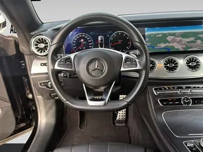 Mercedes-Benz E 300 Cabriolet AMG Line — Décapotable sportive, 245 ch et moins de 90 000 km — Miniatur 14