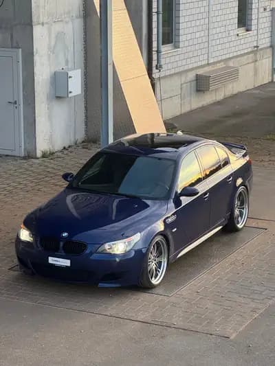 BMW M5 E60 — Berline sportive de légende, état collection exceptionnel — Thumbnail 15