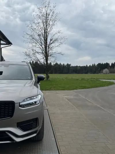 Volvo XC90 T8 eAWD R-Design — SUV 7 places hybride rechargeable, 33'650 km seulement — dashboard