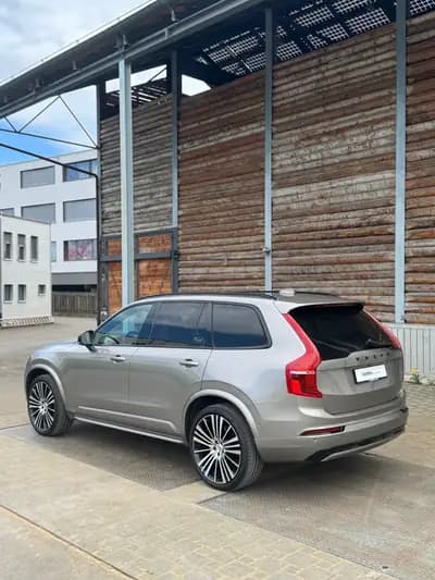 Volvo XC90 T8 eAWD R-Design — SUV 7 places hybride rechargeable, 33'650 km seulement — Thumbnail 10