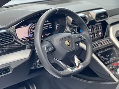 Lamborghini Urus E-Gear Graphite Capsule — SUV sportif 650 ch, kilométrage modéré, état impeccable — Thumbnail 14