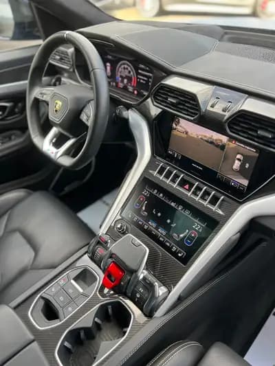 Lamborghini Urus E-Gear Graphite Capsule — SUV sportif 650 ch, kilométrage modéré, état impeccable — Thumbnail 27
