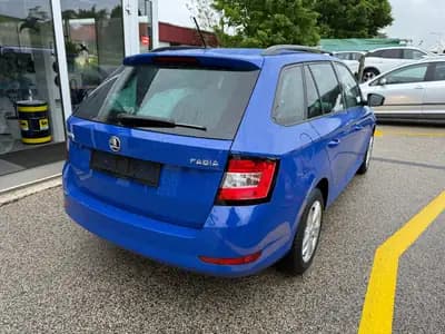 Skoda Fabia Combi 1.0 TSI - Polyvalence et efficacité énergétique — Heckansicht