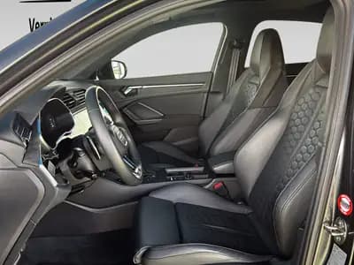 Audi RS Q3 Sportback quattro — 400 ch dynamiques, SUV coupé haute performance — Miniature 11