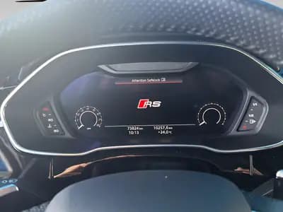 Audi RS Q3 Sportback quattro — 400 ch dynamiques, SUV coupé haute performance — Miniature 15