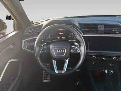 Audi RS Q3 Sportback quattro — 400 ch dynamiques, SUV coupé haute performance — Miniature 14