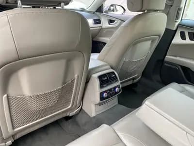 Porsche Cayenne 2005 — SUV légendaire, entretien exemplaire, sans accident — Thumbnail 9