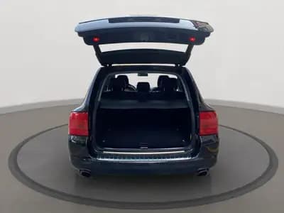 Porsche Cayenne 2005 — SUV légendaire, entretien exemplaire, sans accident — Thumbnail 16