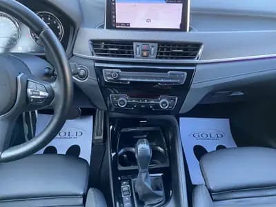 BMW X2 xDrive 25e M Sport — Hybride rechargeable, 32 900 km seulement — dashboard