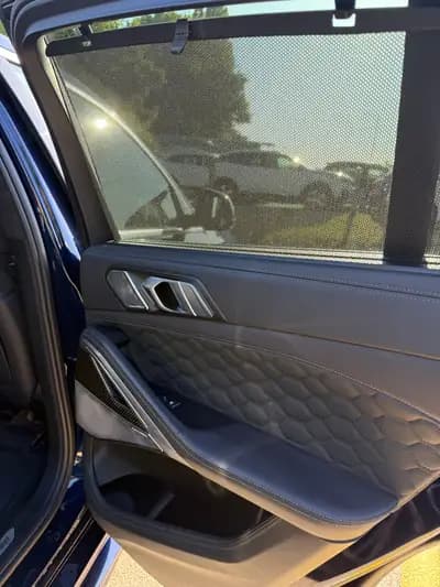 BMW X6M Steptronic - 600 ch de performance brute — Miniatur 7