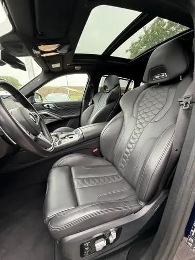 BMW X6M Steptronic - 600 ch de performance brute — Miniatur 13