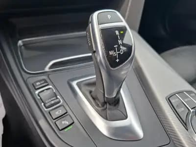 BMW 320d xDrive Sport Line — Diesel performant, première main suisse, expertise du jour — Thumbnail 14