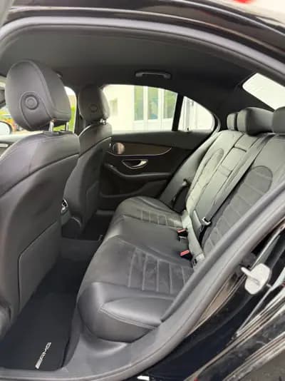 Mercedes-Benz C 200 AMG Line 4Matic — Berline Premium Suisse, 1ère Main Leasing — Thumbnail 15