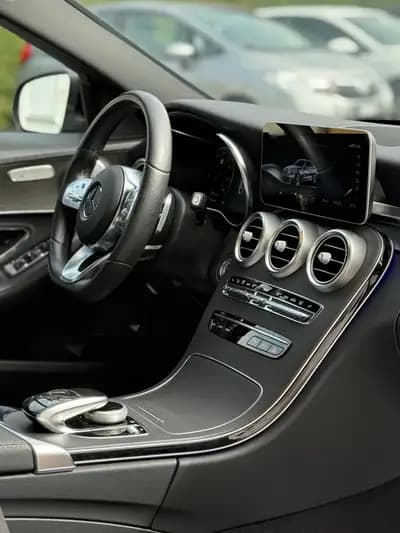 Mercedes-Benz C 200 AMG Line 4Matic — Berline Premium Suisse, 1ère Main Leasing — Thumbnail 20