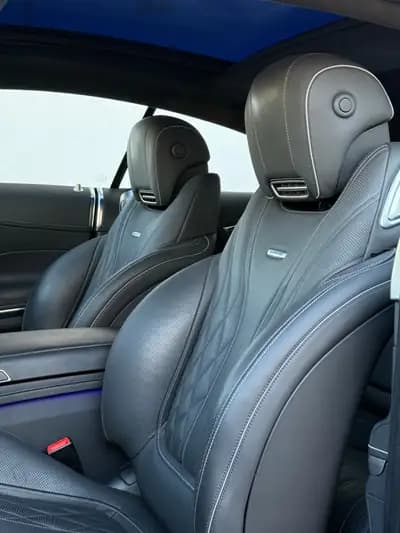 Mercedes-Benz S 63 AMG Coupé 4Matic — Sportivité extrême, 88 900 km seulement — Thumbnail 21