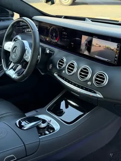 Mercedes-Benz S 63 AMG Coupé 4Matic — Sportivité extrême, 88 900 km seulement — Thumbnail 31