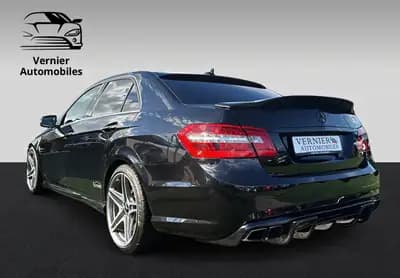 Mercedes-Benz E 63 AMG — Berline sport légendaire, 525 ch et expertise récente — Innenraum