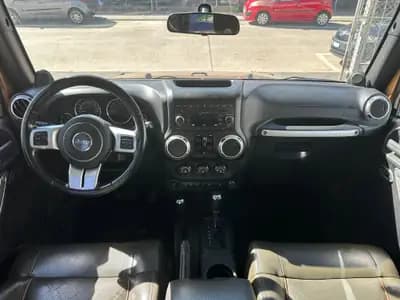 Jeep Wrangler Unlimited Capote/Hardtop — L'incontournable SUV 4x4 polyvalent — Thumbnail 7
