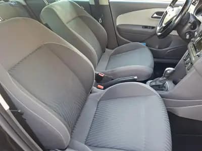 VW Polo 1.2 TSI Comfortline — Citadine dynamique, moteur turbo, boîte DSG — Thumbnail 9