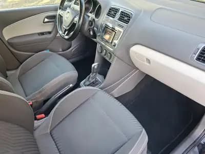 VW Polo 1.2 TSI Comfortline — Citadine dynamique, moteur turbo, boîte DSG — Thumbnail 7