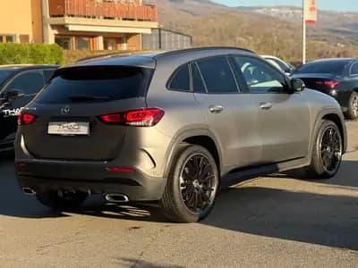 Mercedes-Benz GLA 200 AMG Line — SUV compact élégant, 1er propriétaire suisse — Thumbnail 10