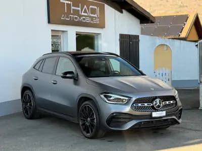Mercedes-Benz GLA 200 AMG Line — SUV compact élégant, 1er propriétaire suisse — Thumbnail 11