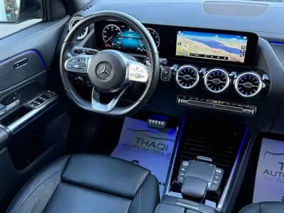 Mercedes-Benz GLA 200 AMG Line — SUV compact élégant, 1er propriétaire suisse — Thumbnail 18