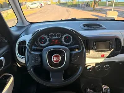 FIAT 500L 0.9 TwinAir Turbo Pop Star — Minivan compact économique et sans sinistre — Thumbnail 11